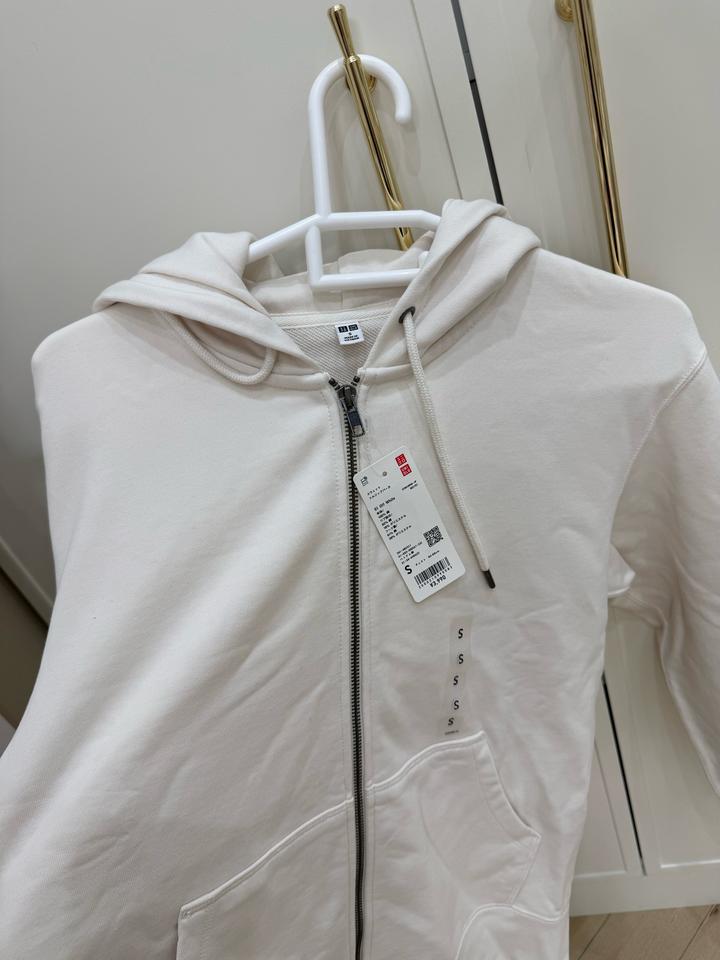 Uniqlo