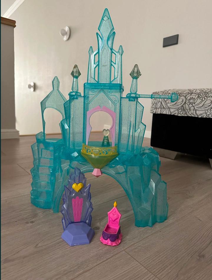 Игровой набор Замок хрустальной империи My little pony hasbro