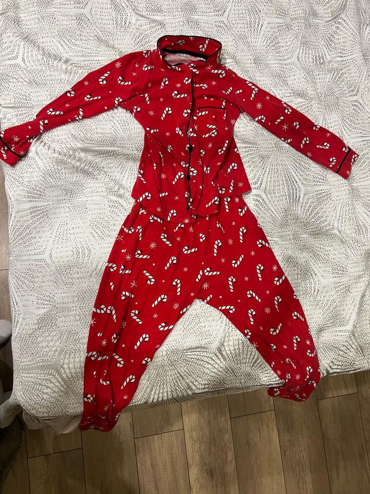 Детская  пижама с принтом леденцов, ткань Х/Б, бренд dicolor размер 8-9 лет