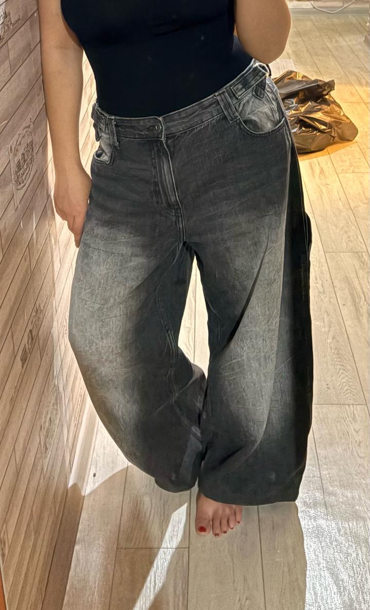 Джинсы Bershka