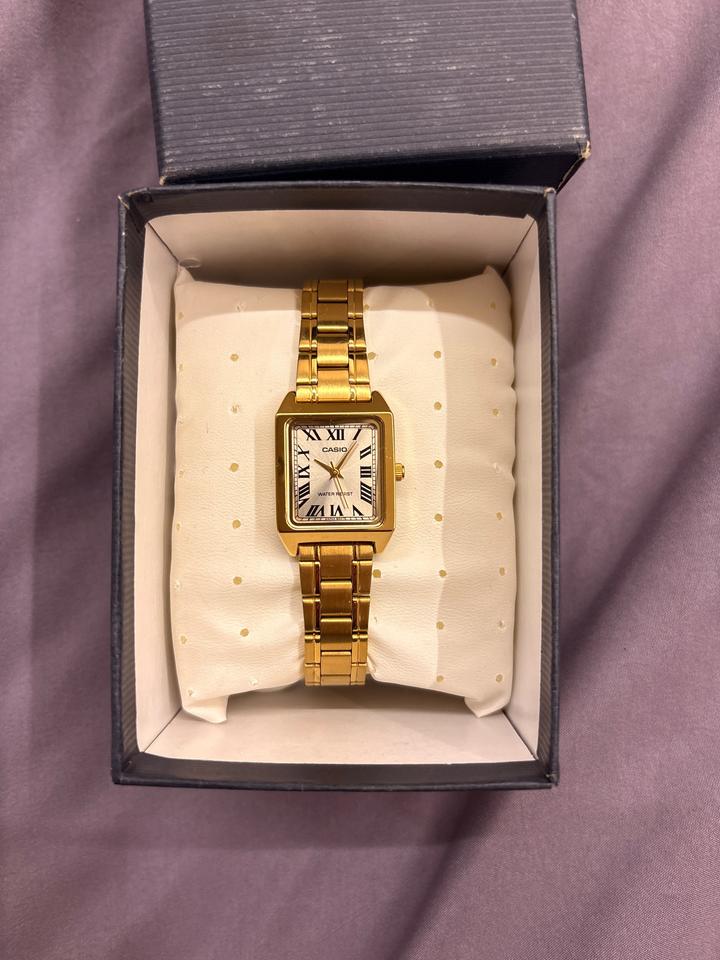Женские часы Casio