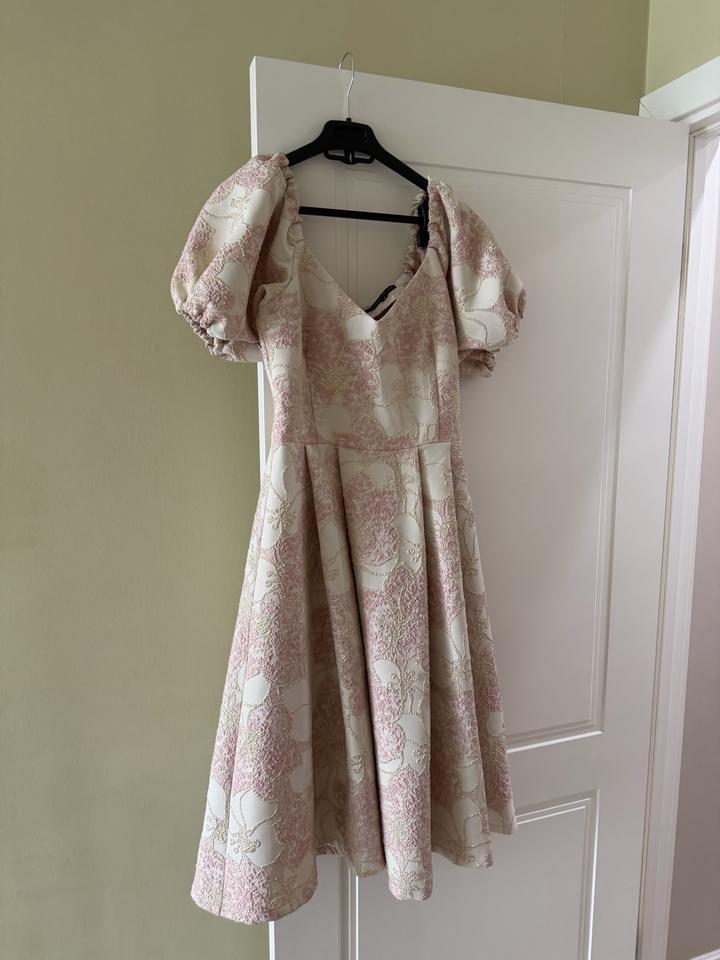 Платье от gaukhar kassen atelier