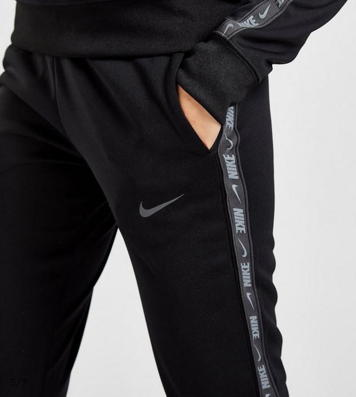 Спортивные брюки Nike