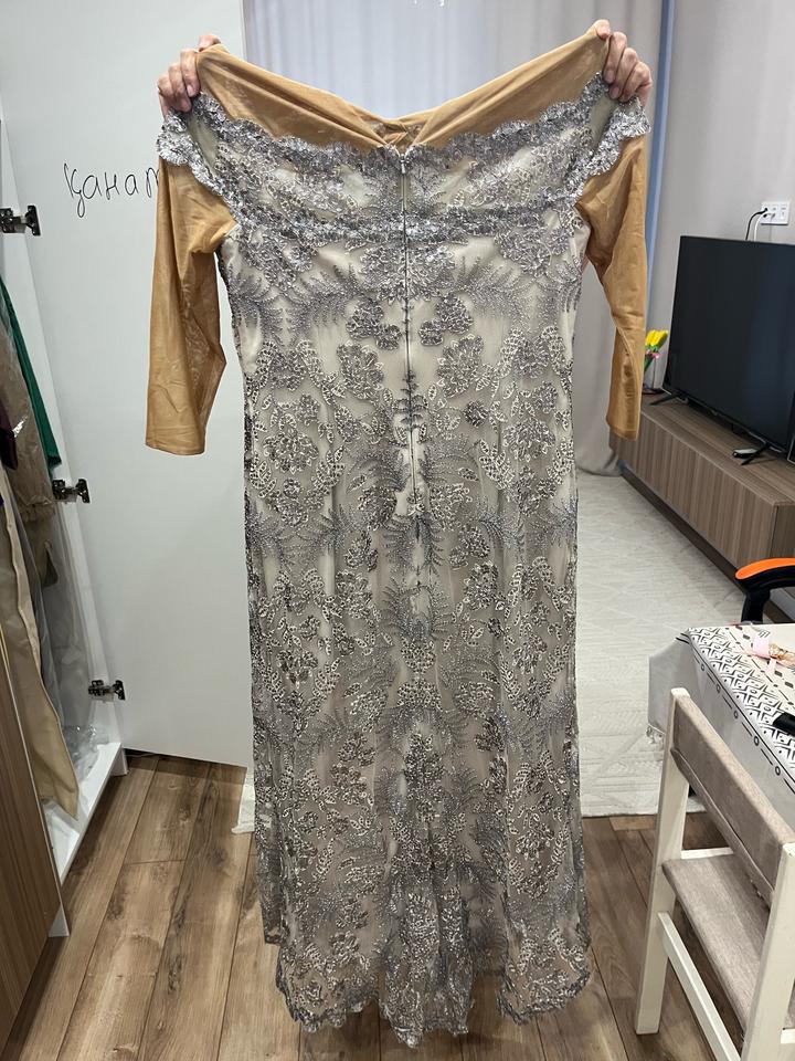 Tadashi Shoji