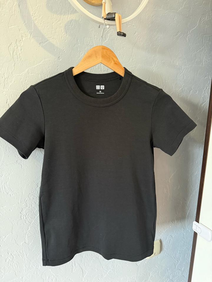 Футболка Uniqlo