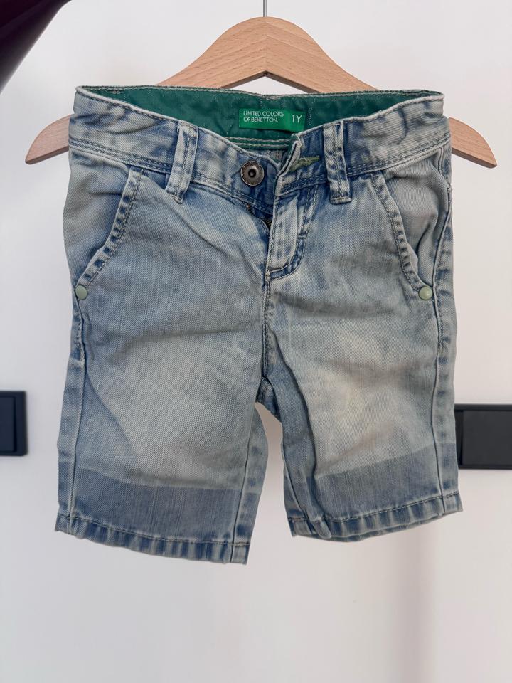 Джинсовые шорты United Colors of Benetton