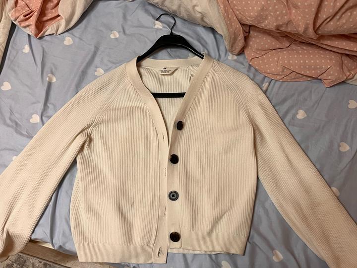 H&M