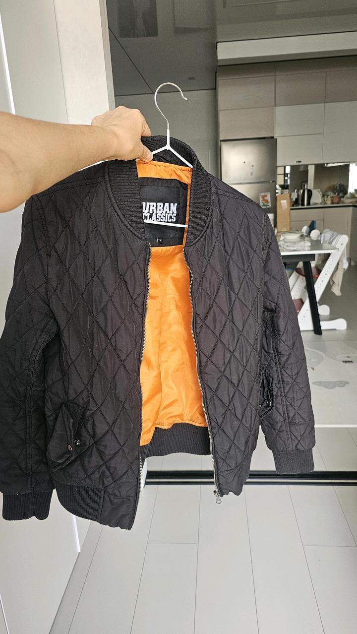 Urban Classics Куртка, бомбер на 11-13 лет