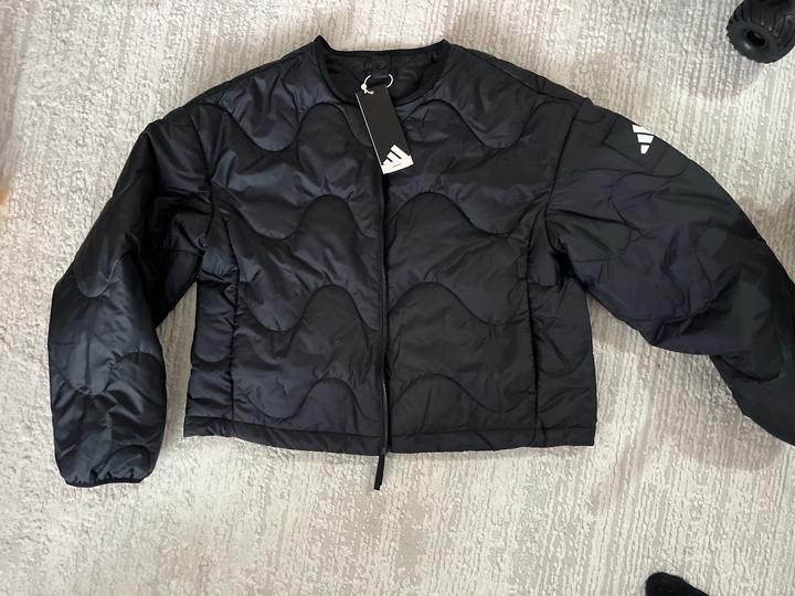 Женская куртка adidas
