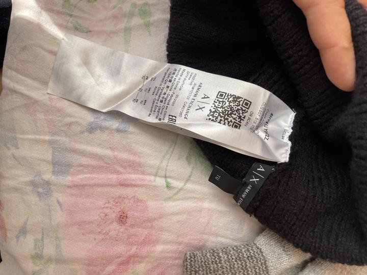 шапка и перчатки зимние Armani Exchange 