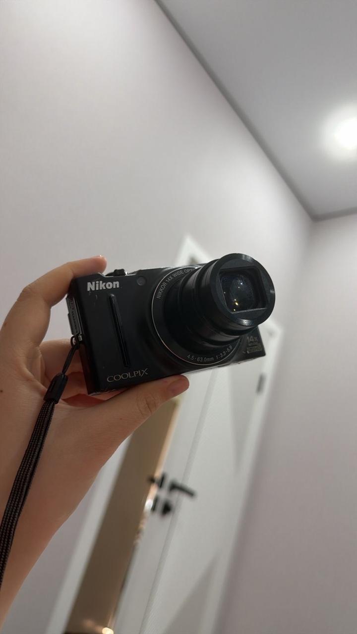 Nikon