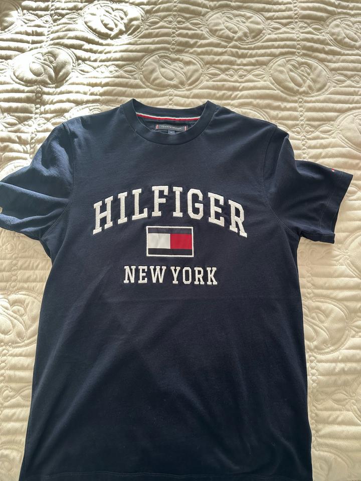 Футболка Tommy Hilfiger оригинал!