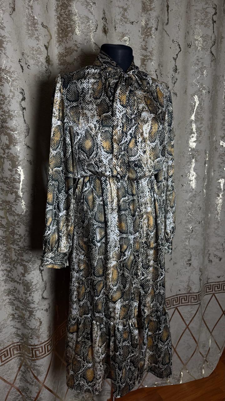 Платье с принтом змеиная кожа ZARA
