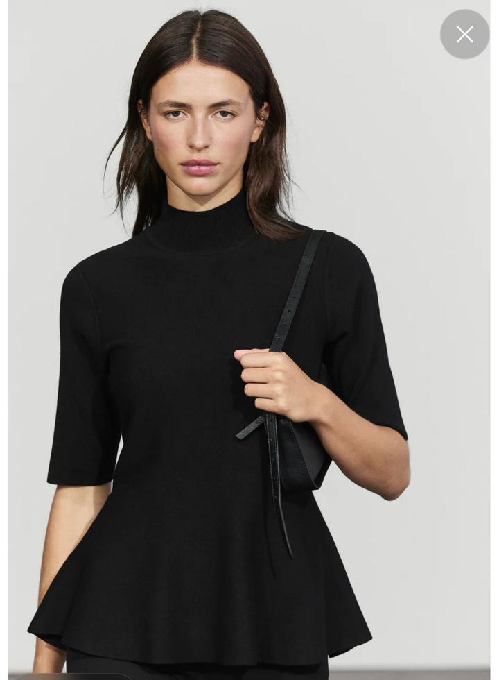 Топ с баской Massimo dutti xs