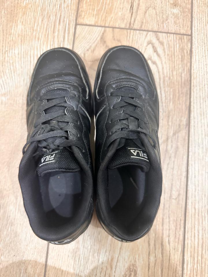 FILA