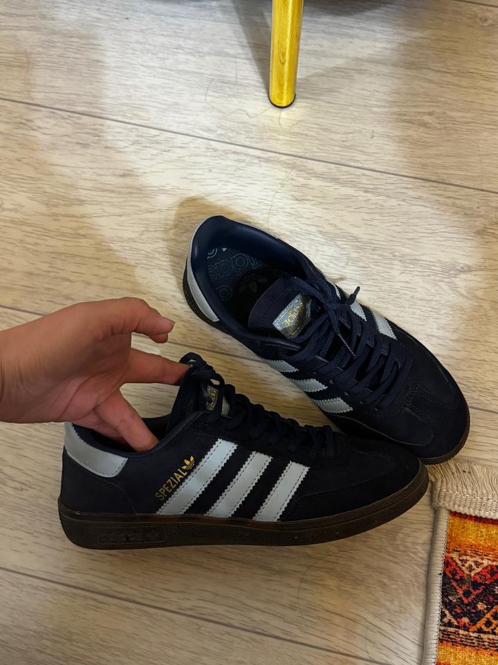 Adidas