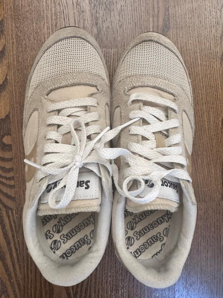 Saucony