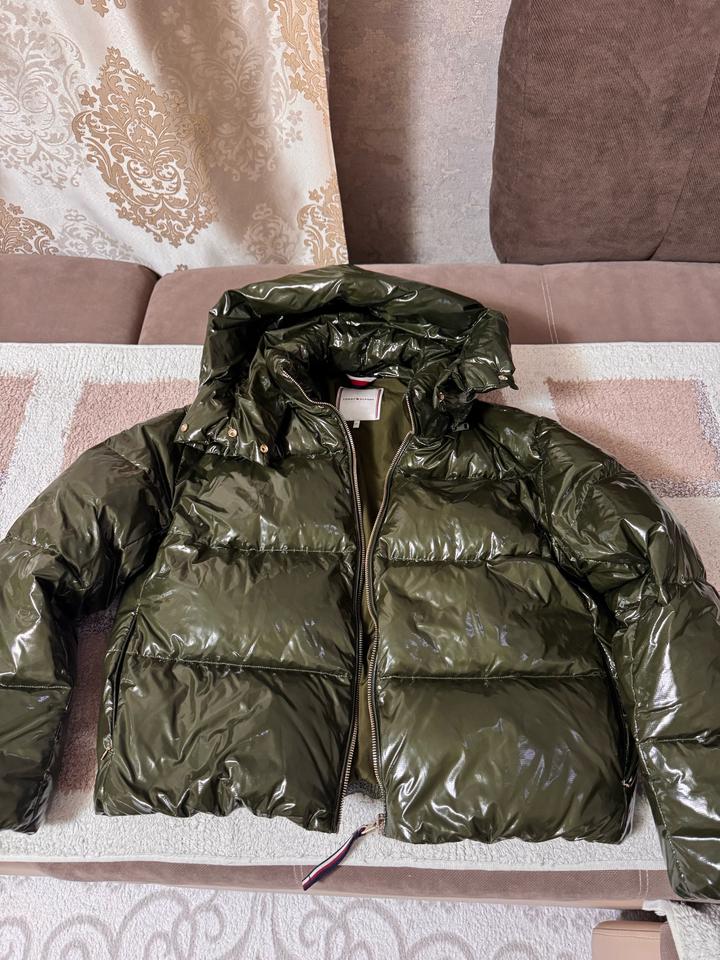 Tommy Hilfiger