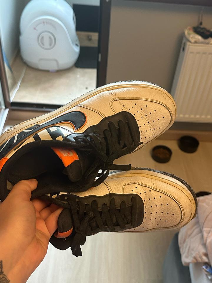 Nike