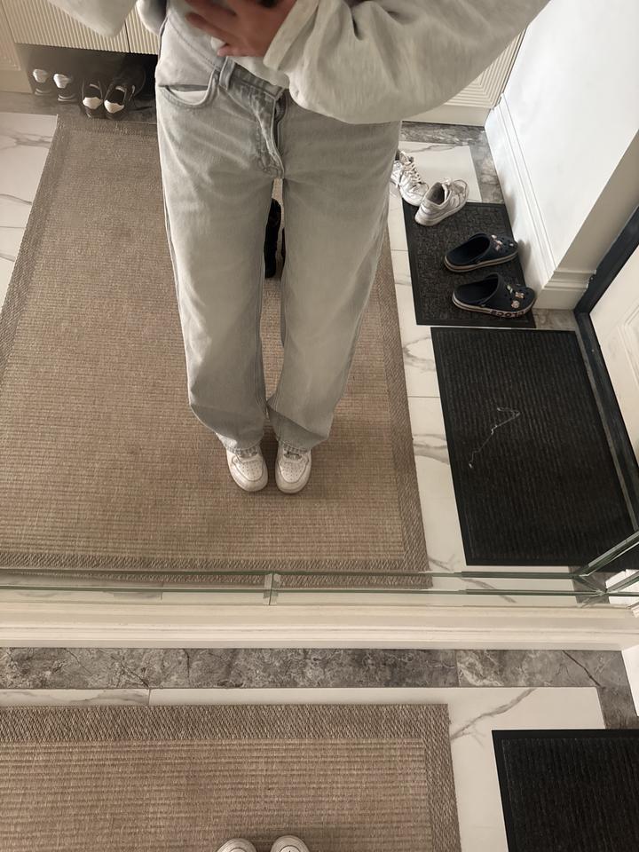 Джинсы Bershka