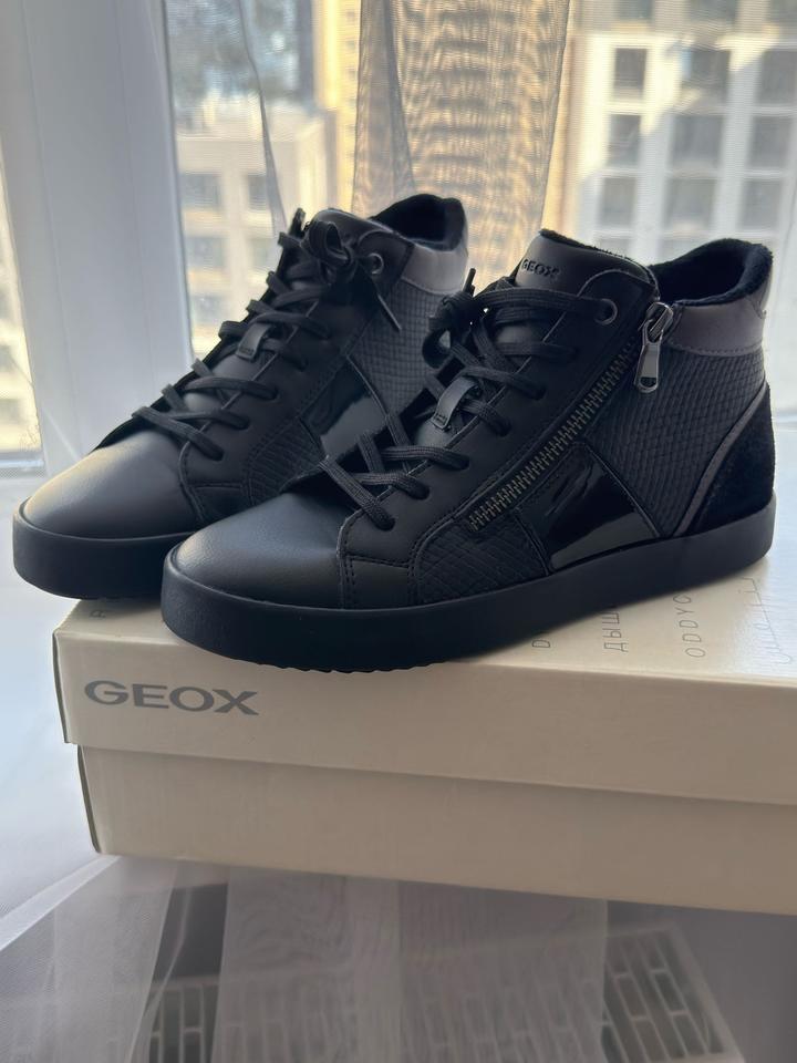Geox