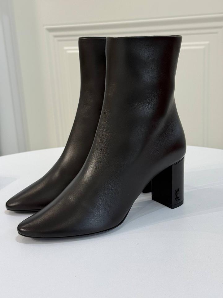 Yves Saint Laurent