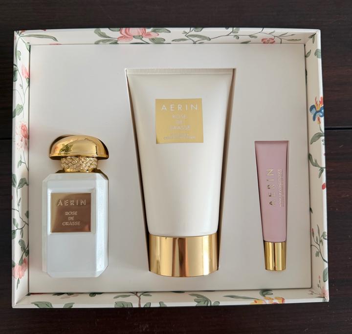 Подарочный набор косметики и парфюмерии AERIN, 50 мл