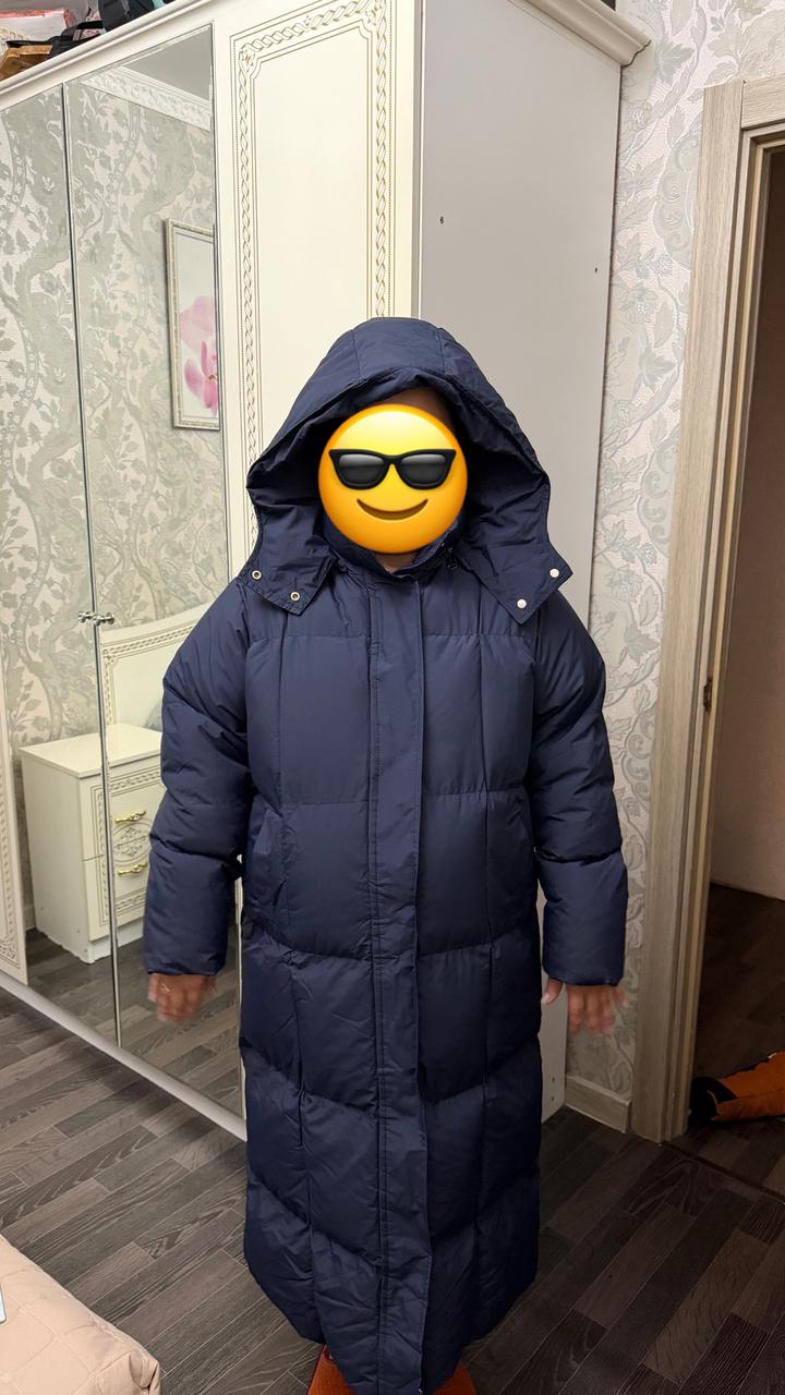 Длинный женский пуховик