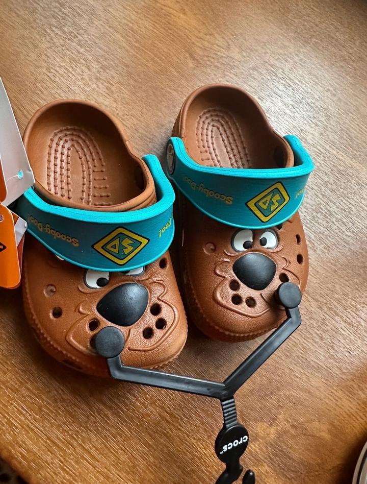 Crocs