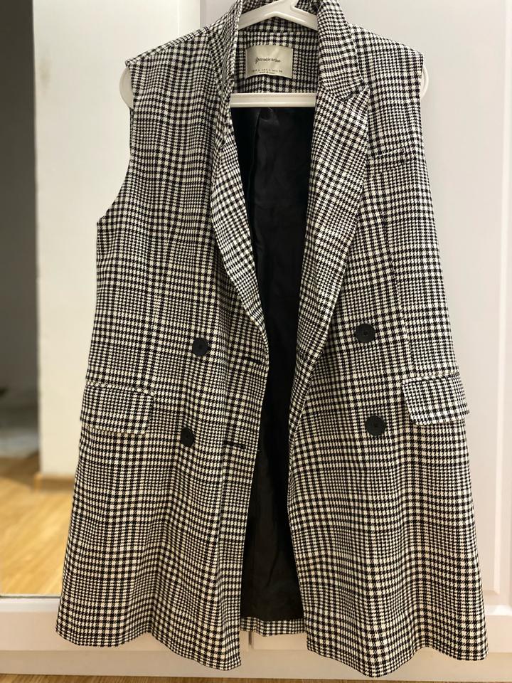 Жилет Stradivarius в клетку