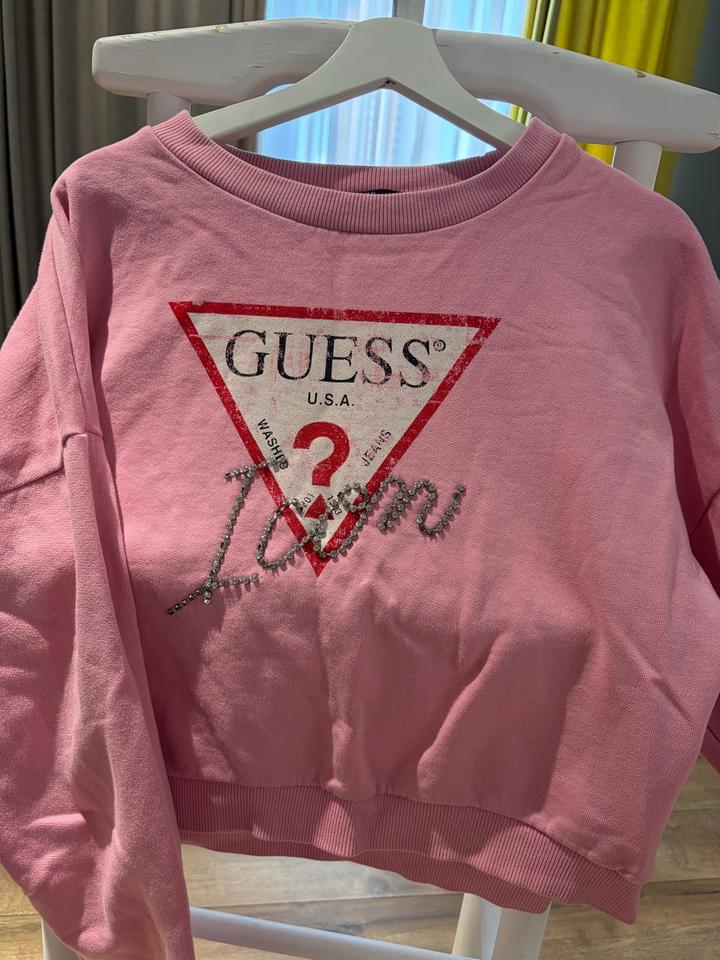GUESS
