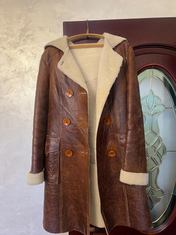 Troy leather