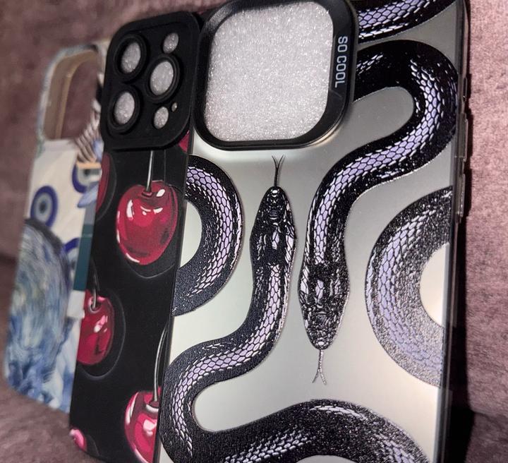 Чехлы iPhone 15 pro max