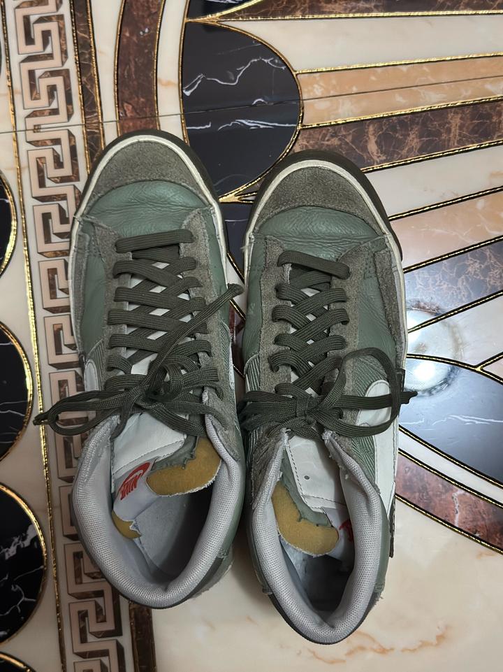 Nike