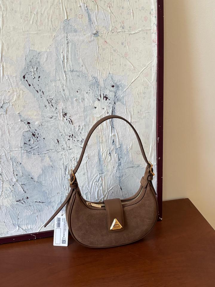 Charles & Keith