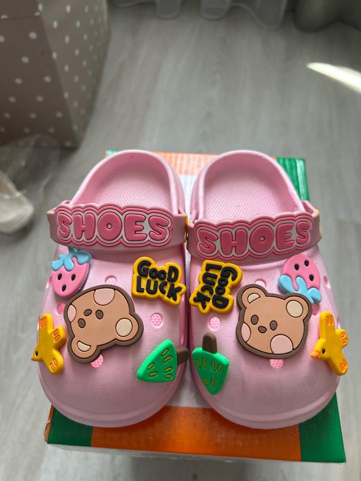 Crocs