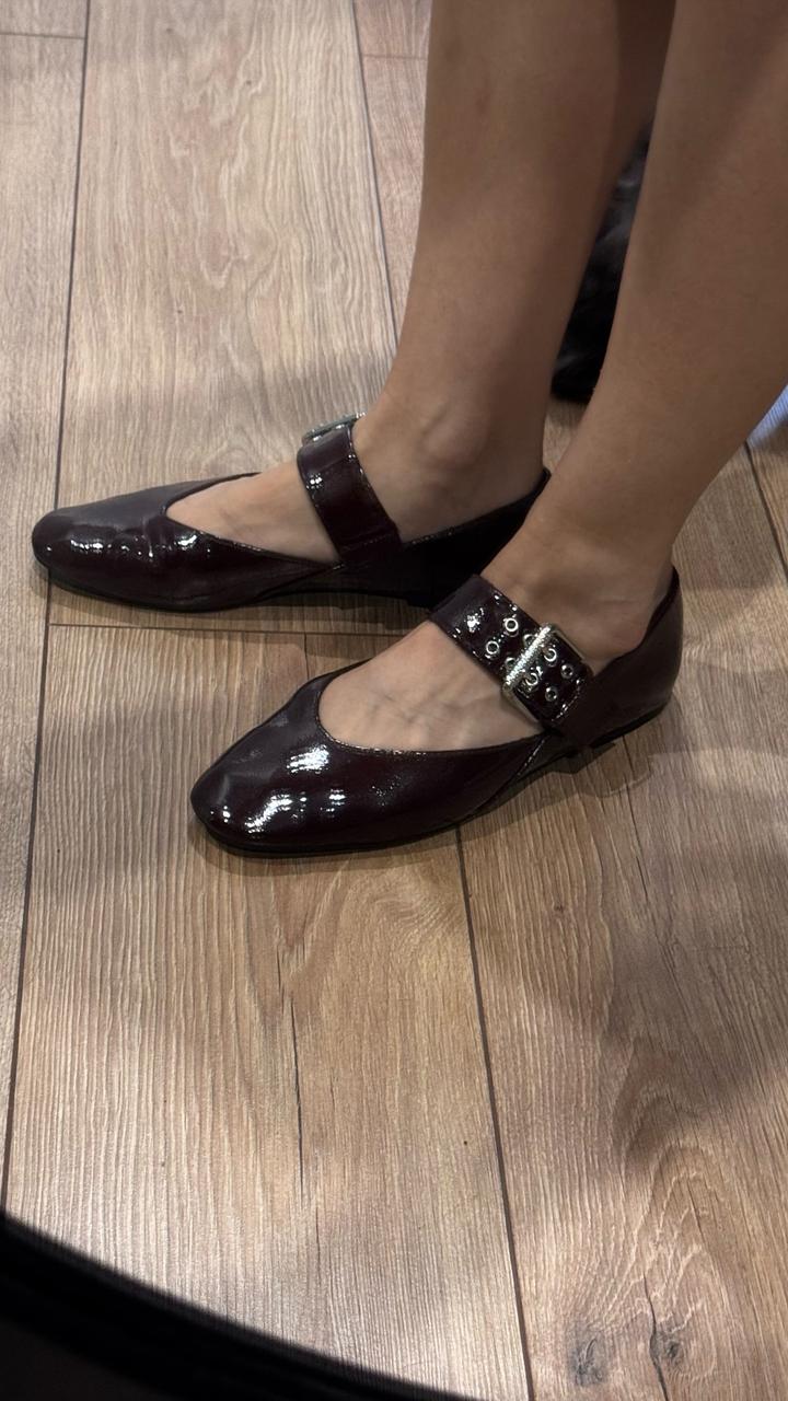 Балетки Zara на ремешке