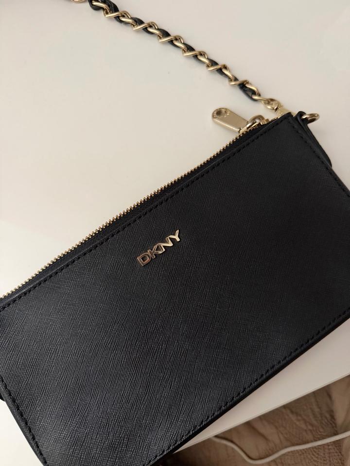DKNY