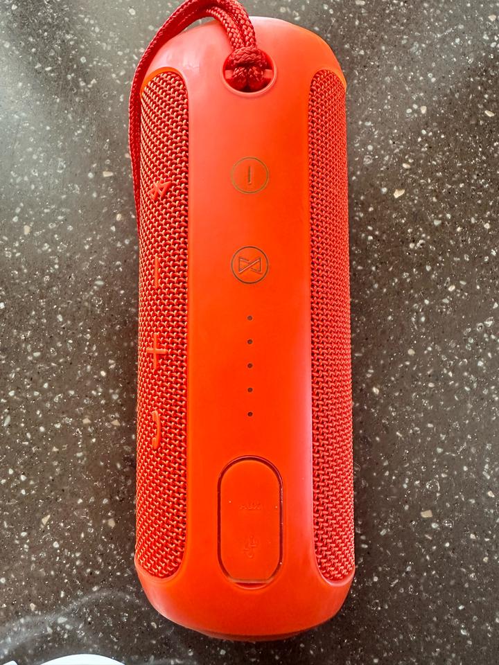 JBL