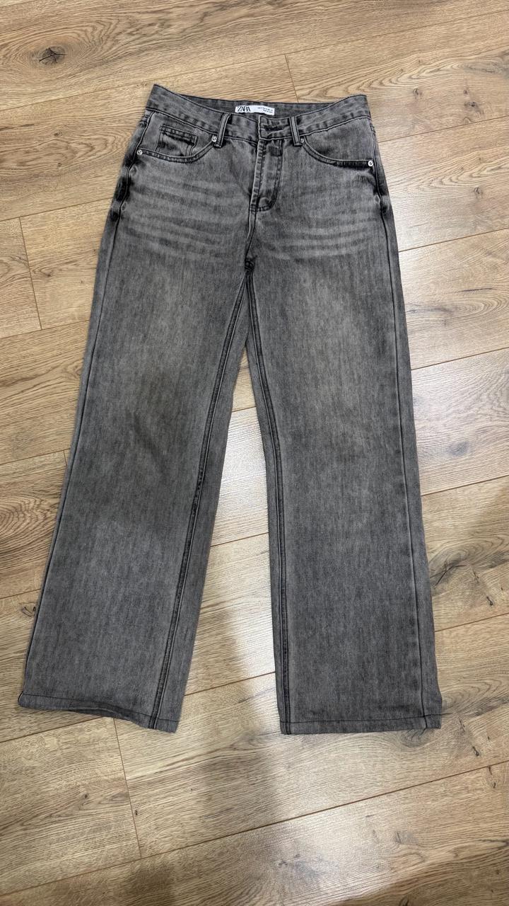 Джинсы Zara