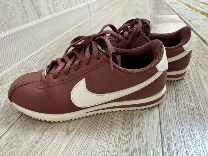 Кроссовки Nike Cortez