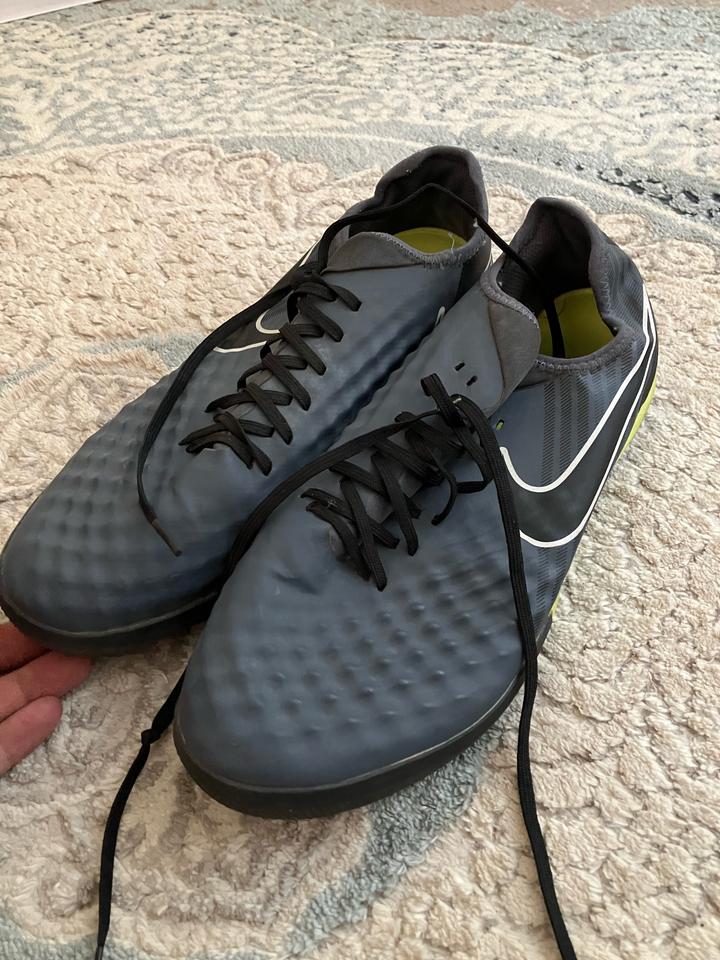 Nike