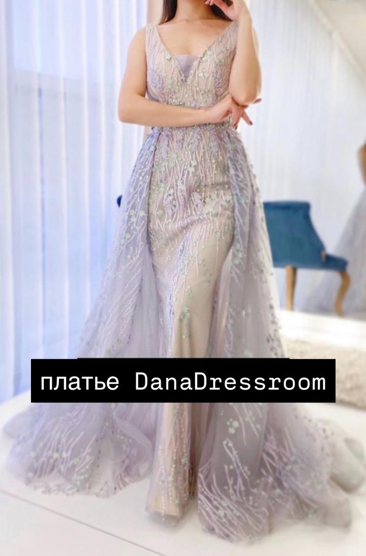 Вечернее платье