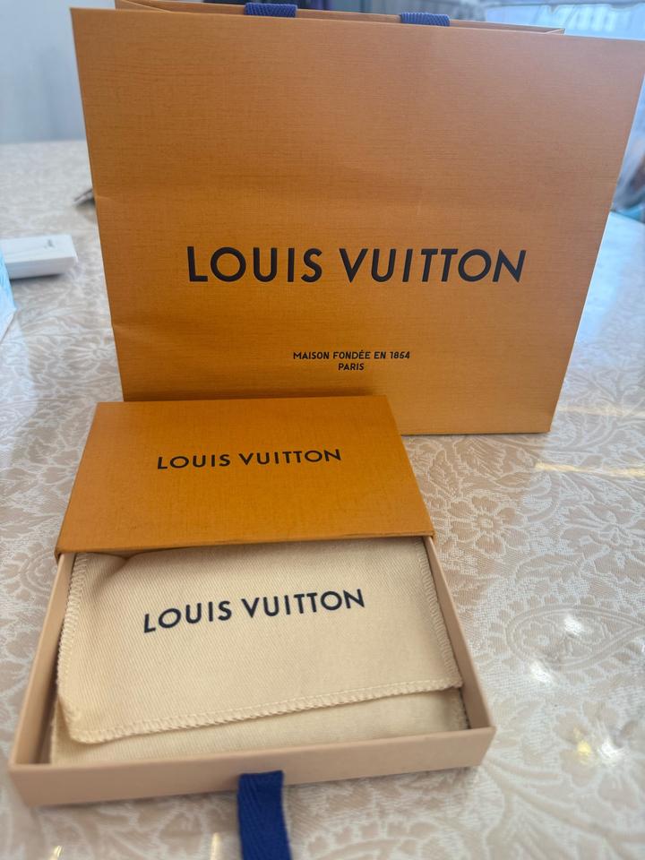 Упаковочная коробка Louis Vuitton для картхолдера