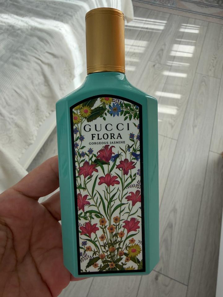 Парфюмерная вода Gucci Flora Gorgeous Jasmine