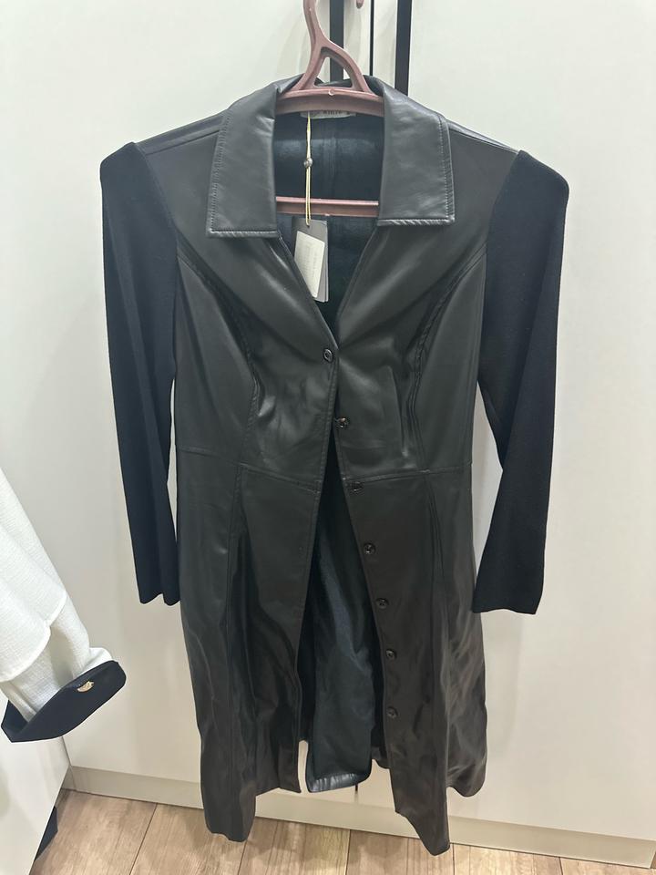 White Closet Кожанный плащ