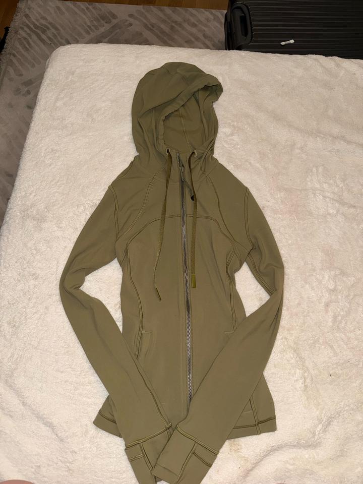 Худи Lululemon