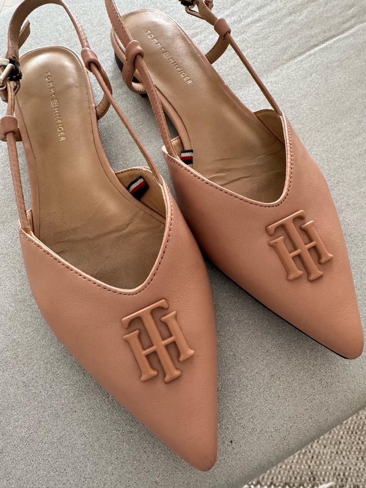 Tommy Hilfiger
