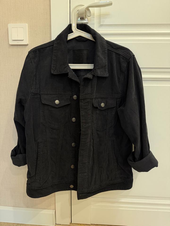 Abercrombie & Fitch