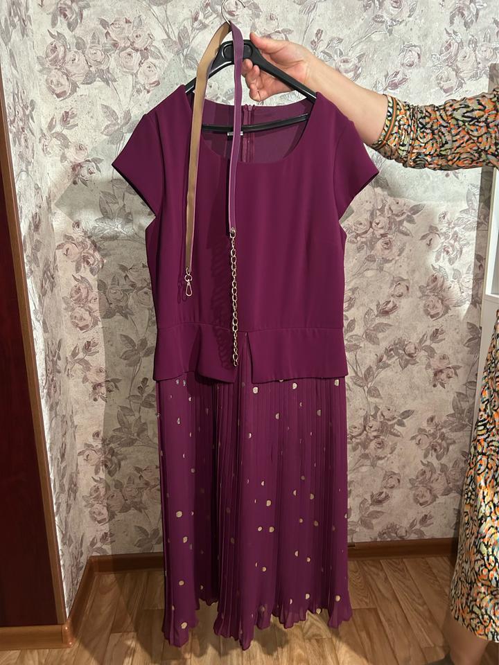 Платье миди плиссированное